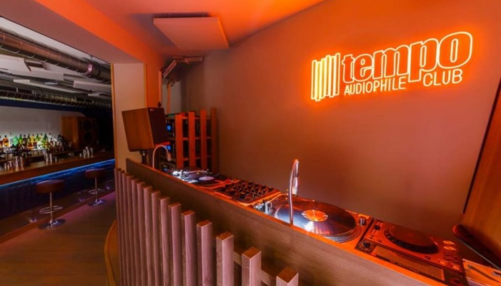 Música en directo y gastronomía en el centro de Madrid